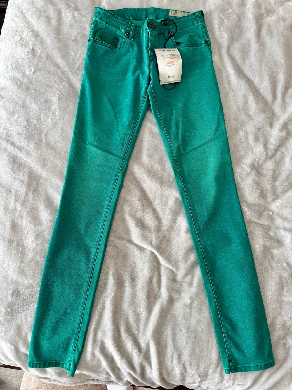 Diesel Special limited Color Super Skinny jeans in green (Wash 0819T) Size 26